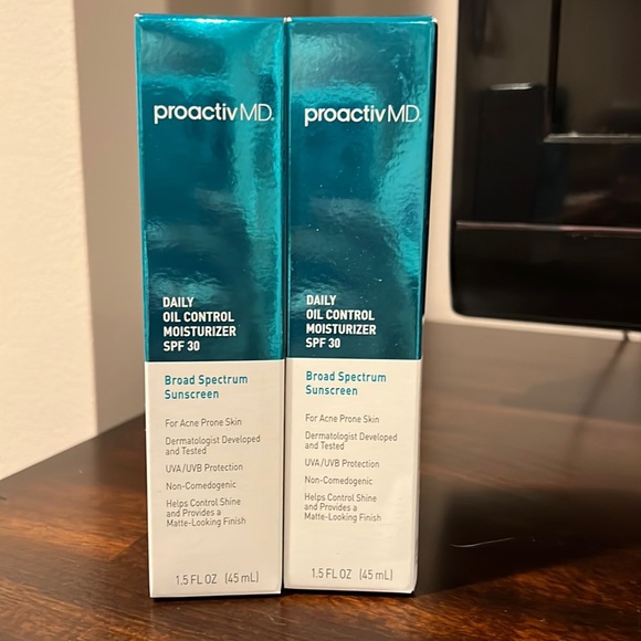 Proactiv daily oil control - Picture 1 of 3